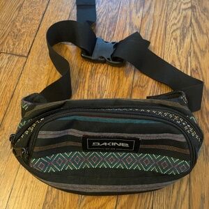 Dakine Belt Bag